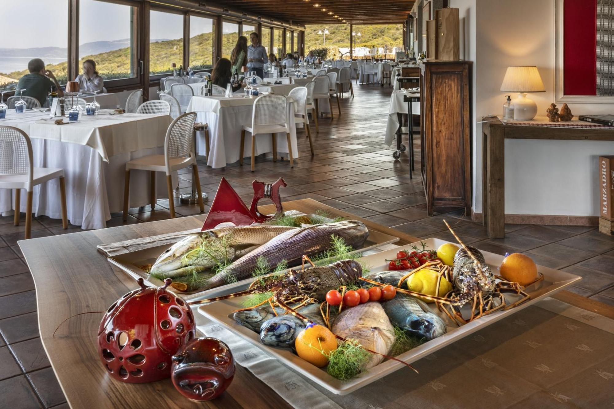 Il Borgo Bagabaga - Exclusive Country Retreat Hotel กัสเตลซาร์โด ภายนอก รูปภาพ
