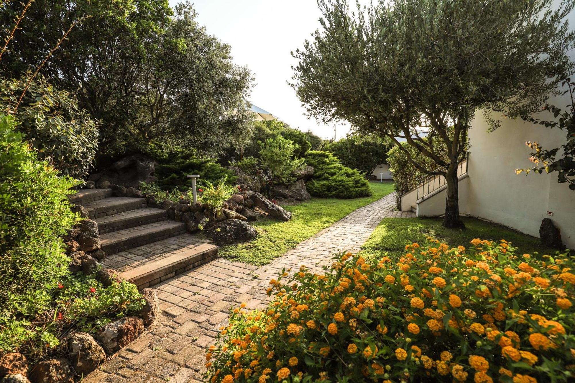 Il Borgo Bagabaga - Exclusive Country Retreat Hotel กัสเตลซาร์โด ภายนอก รูปภาพ